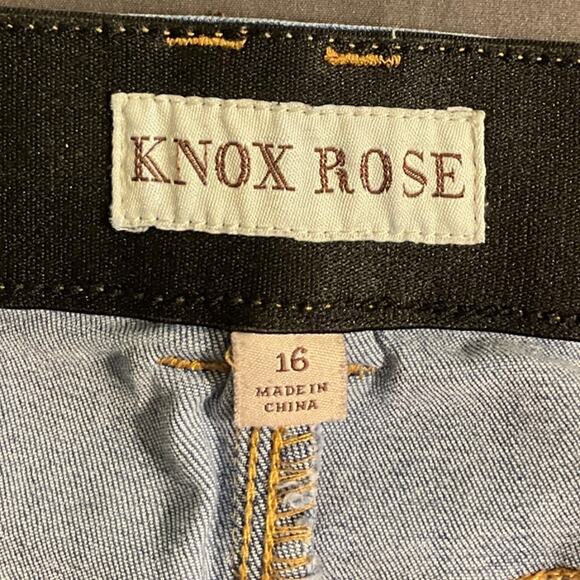 Knox Rose Women's 16 Jeans Stretch Elastic Waist Split Hem Decorative Side Seam - Picture 4 of 8